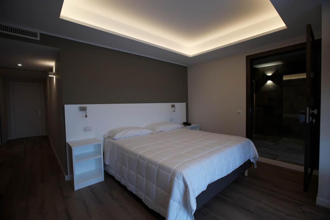 Onorati Hotel Priverno Ngoại thất bức ảnh