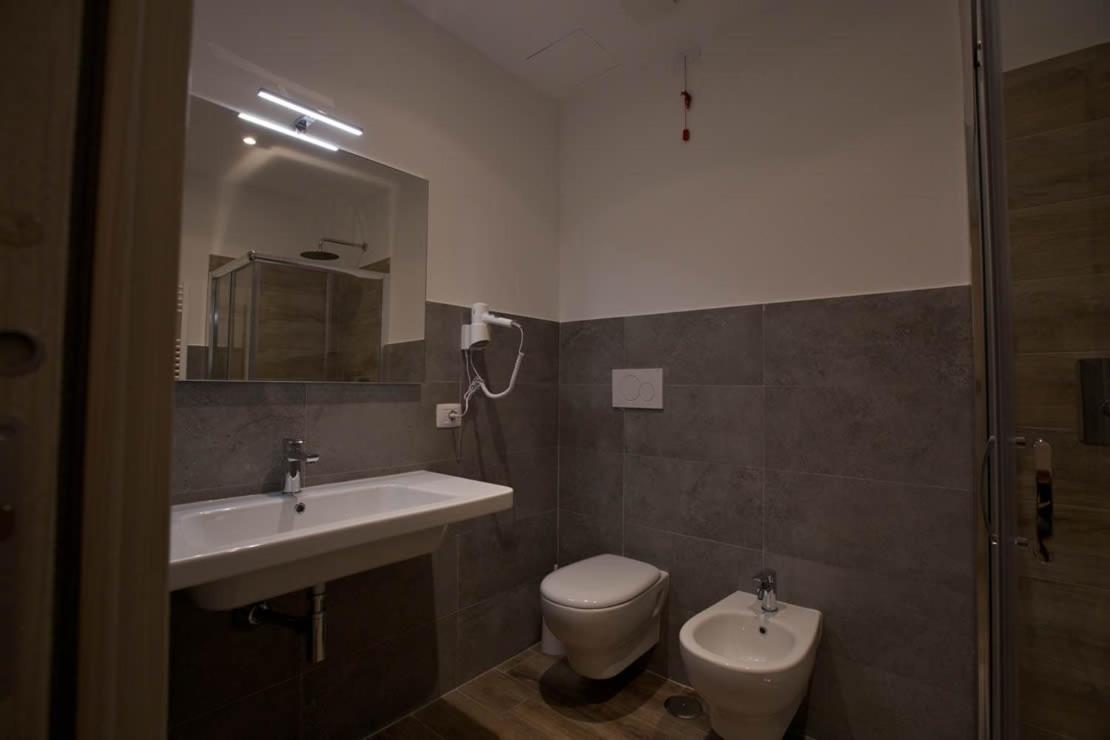 Onorati Hotel Priverno Ngoại thất bức ảnh